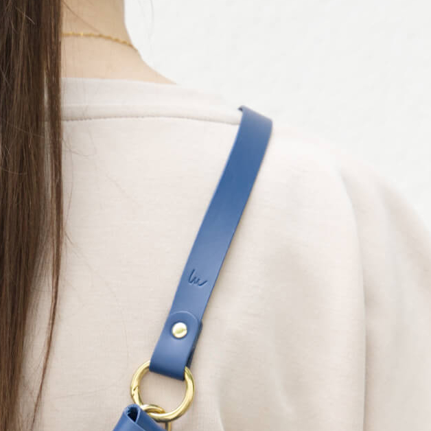 Fria Royal - Barva kování: Zlaté kování, Varianta: Samostatný popruh Fria