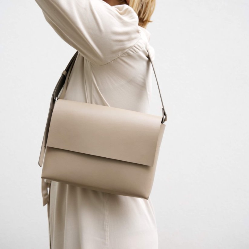 Kabelka Neli Taupe - Barva kování: Stříbrné kování