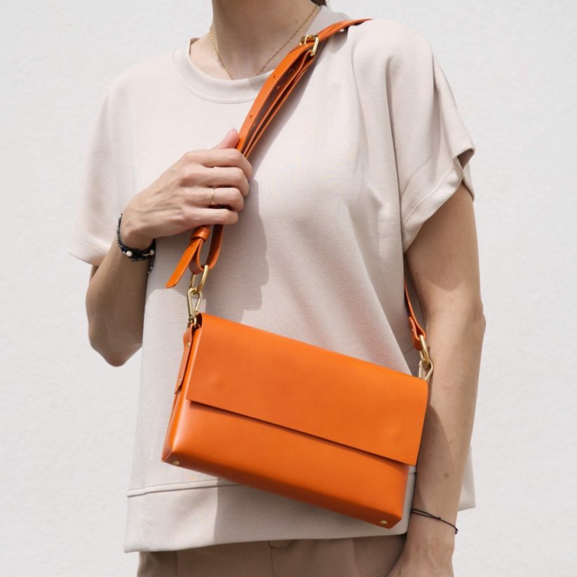 Kabelka Vega Tangerine - Barva kování: Zlaté kování